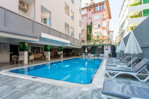 Aslan Sand & City Hotel