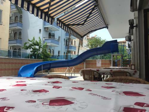 Bed & Breakfast Livane Sun Otel