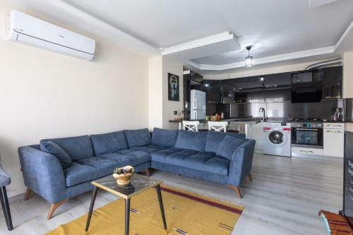 Peaceful Lux Apartment W?th Pool Close To Tramway