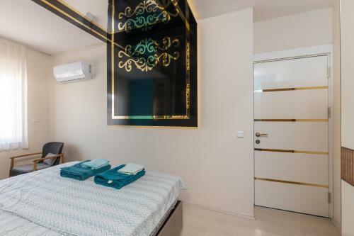 Peaceful Lux Apartment W?th Pool Close To Tramway