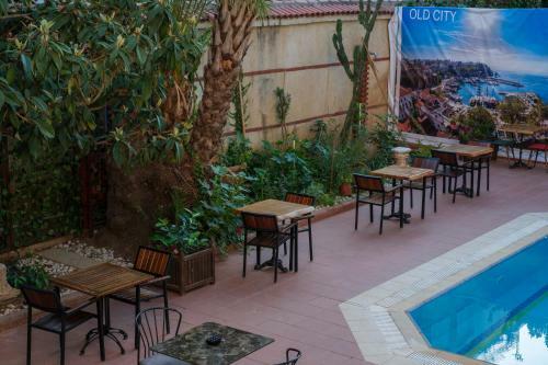 Giges King Boutique Hotel