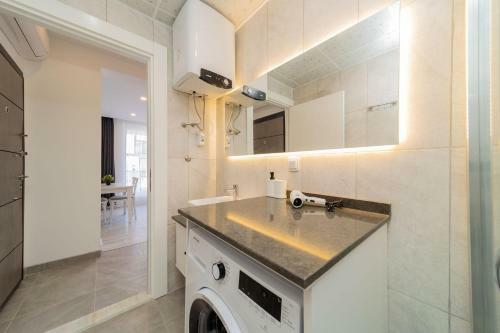 Apartamento Central Flat Close To Duden Waterfall In Muratpasa