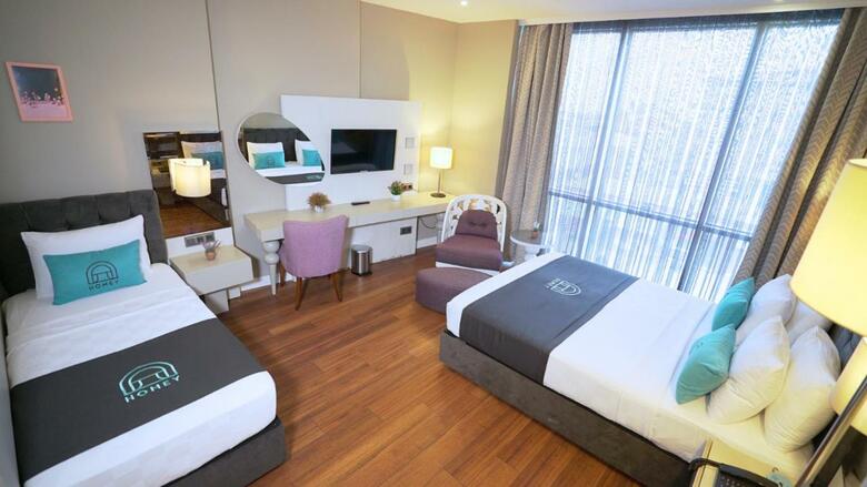 Homey Airport Hotel