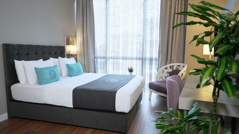 Homey Airport Hotel