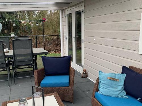 Good Chalet With Dishwasher, Surrounded By Forest