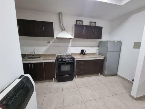 Duplex En Complejo Cerrado La Cava