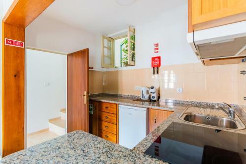 Mirasol - Casa Com P�tio No Centro De Anadia