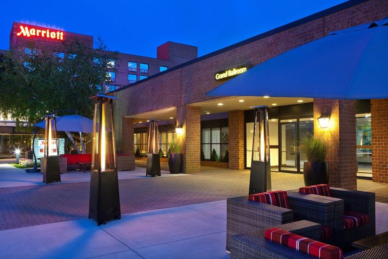 Boston Marriott Burlington Hotel