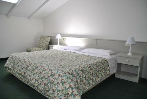 Hotel Comano Cattoni Holiday