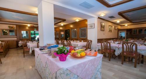 Hotel Albergo Sayonara