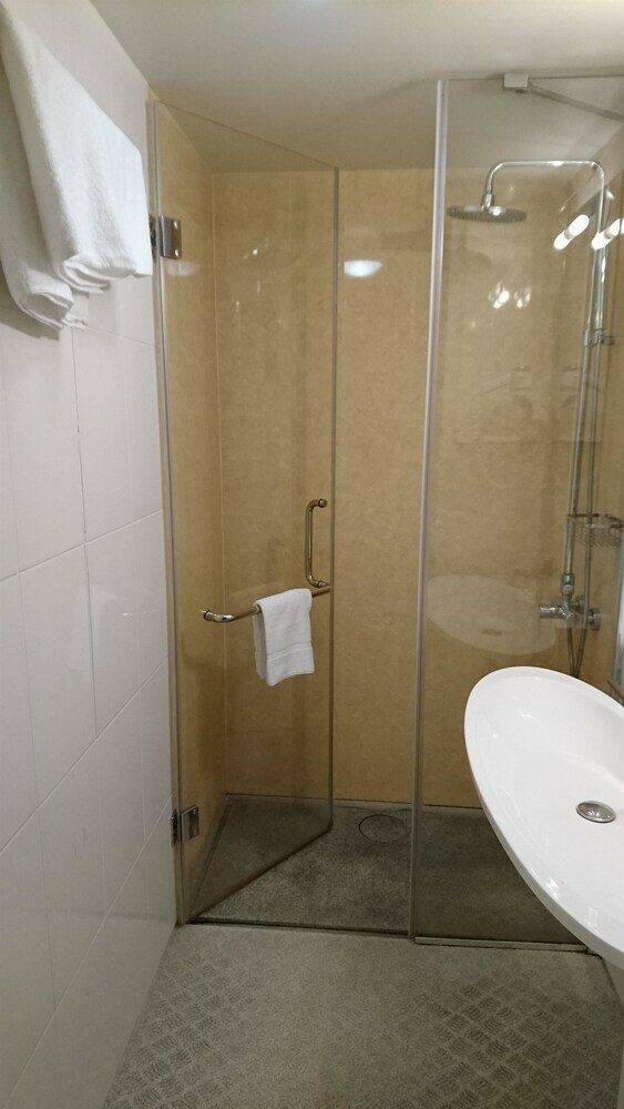 Hotel Kyriad Toulouse Sud - Roques