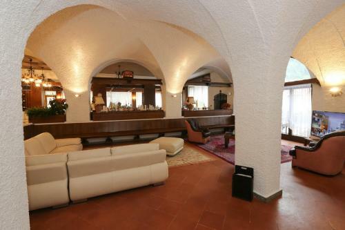 Olympic Turismo Antico Borgo Hotel