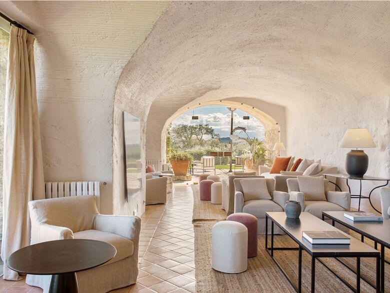 Mas De Torrent Hotel & Spa