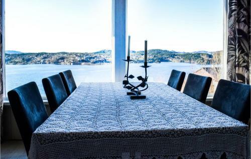 Stunning Home In Fana With 2 Bedrooms