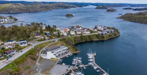Apartamento Sentral Leilighet I 3. Etg. S�rvendt Med Utsikt