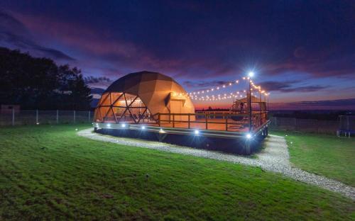 The Dome Breaza (bv)