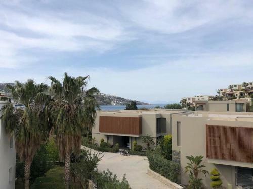 Apartamento A Unique Villa With Shared Pool And Garden