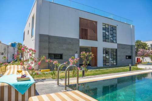Seb Suites & Residences