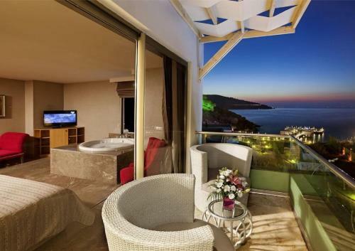 Thor Luxury Hotel Villas