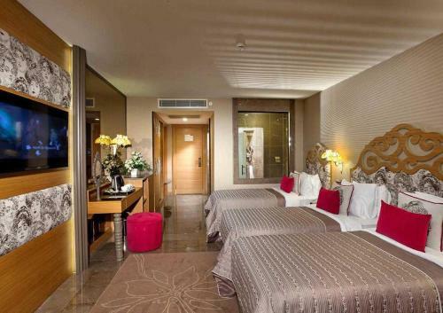 Thor Luxury Hotel Villas