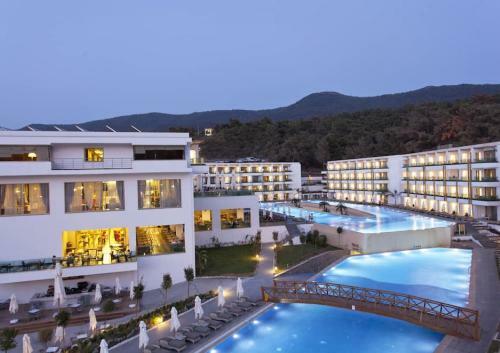 Thor Luxury Hotel Villas