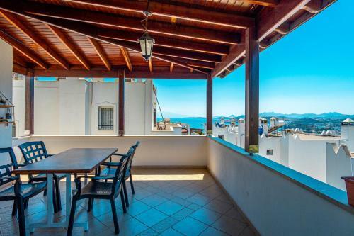 Peaceful 4br Villa W/ac&balcony 10 Min To Seaside