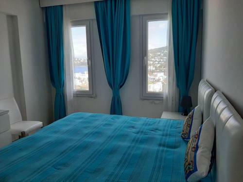 Havuzlu Sitede Deniz Manzaral? Iki Katl? Villa