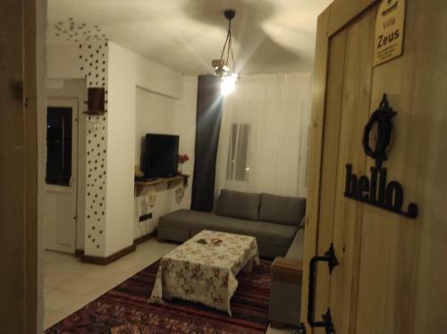 Rentavill Villa Zeus