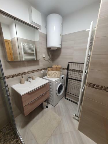 Apartma Maja, Mateja