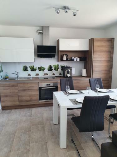 Apartma Maja, Mateja