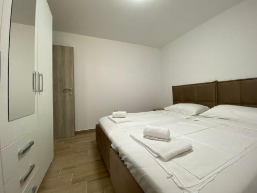 Apartments Lina