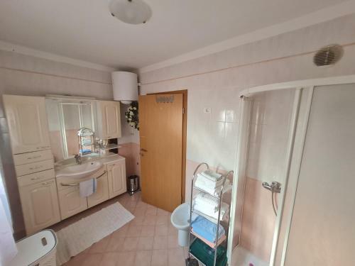Apartamento Stanovanje V Mirni Zeleni Okolici