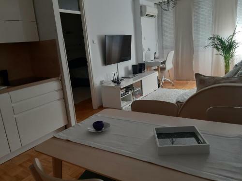 Apartma Eva