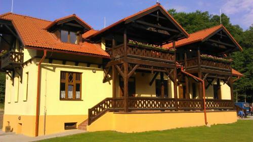 Hostal Penzi�n Na R�zto?nom
