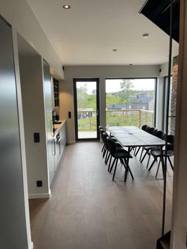 Villa Lyxig Fj�llstuga Med Uppv�rmd Pool