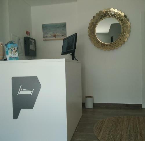 Hostal Algarpapa Rooms