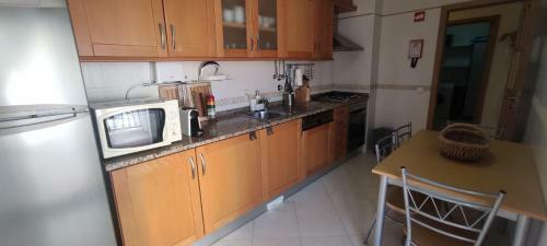 Apartamento 3d Areias Da Vila