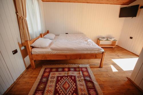 Hostal Pensiunea 8 Od?i