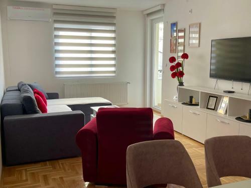 City Apartmani Ni?
