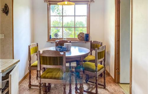 Stunning Home In Bredaryd With Wifi And 3 Bedrooms