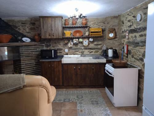 Casa Da Ana - Um Ref�gio Na Montanha