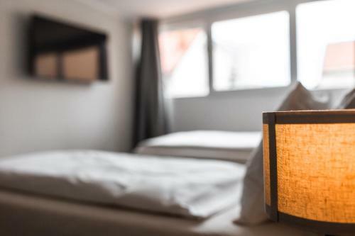 Hotel Roomers