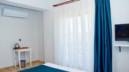 Hotel G�k�eada Deep Breath