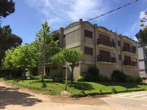Lindo Apartamento Cerca Del Mar, Pinamar