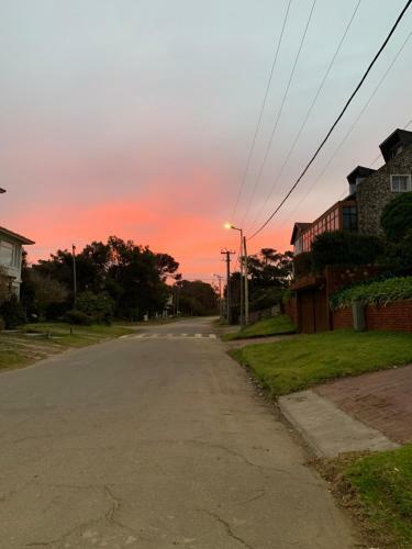 Lindo Apartamento Cerca Del Mar, Pinamar