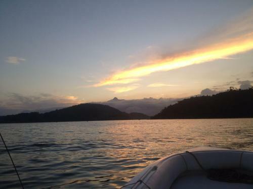 Ilha Caieiras Lancha