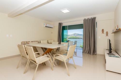 Conforto � Beira Mar! Apartamento Com Vista Para O Mar.