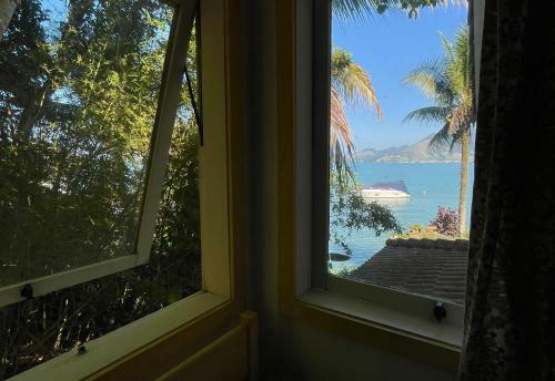 Casa Frontal Mar Em Angra Dos Reis