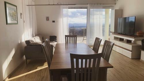 Apartamento Yellow House Grabrovec