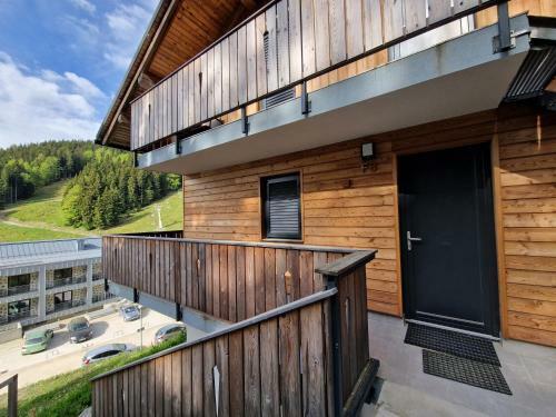 Apartma Kadulja Golte